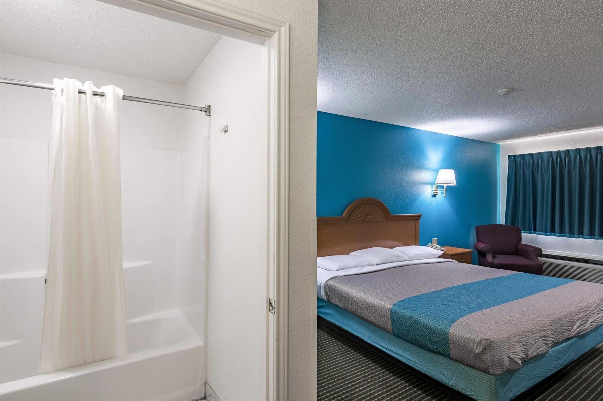 Motel 6-Azle, Tx Exteriör bild